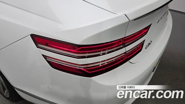 2022 Genesis G80 (RG3) — миниатюра 2
