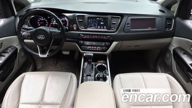 2020 Kia (Киа) The New Carnival — миниатюра 4