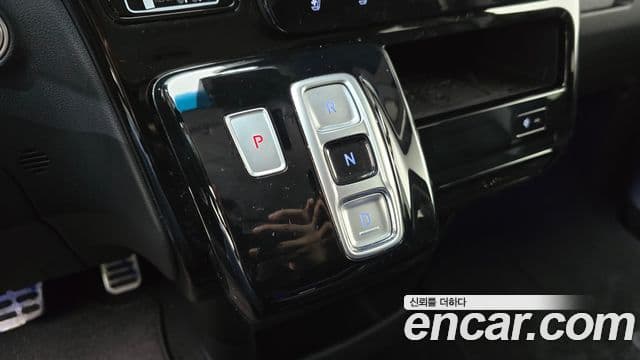 2025 Hyundai (Хёндэ) 스타리아 — миниатюра 5