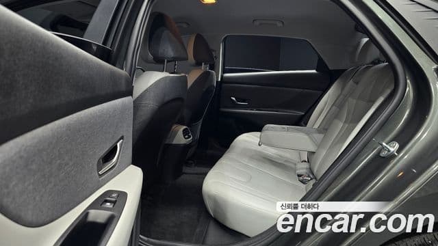 2020 Hyundai (Хёндэ) Avante (CN7) — миниатюра 10