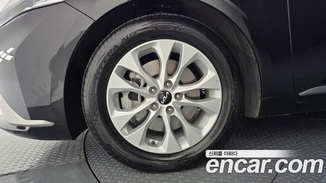 2022 Kia (Киа) K8 — миниатюра 5