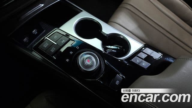 2022 Kia (Киа) K8 — миниатюра 6