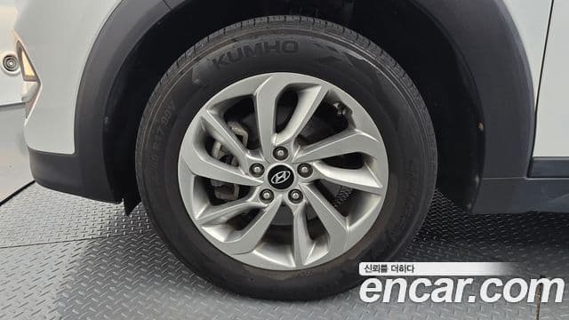 2015 Hyundai (Хёндэ) All New Tucson — миниатюра 10