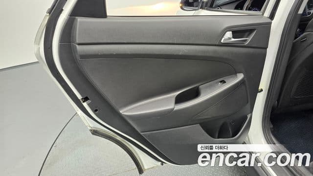 2015 Hyundai (Хёндэ) All New Tucson — миниатюра 4