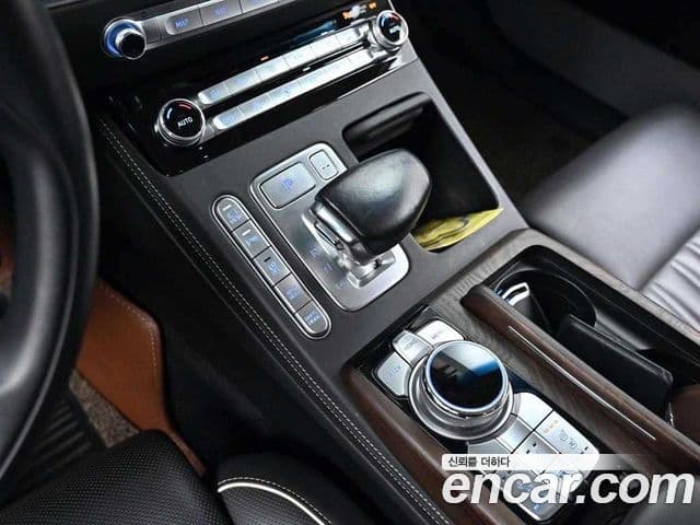 2019 Genesis G90 — миниатюра 7