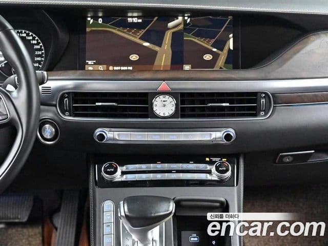 2019 Genesis G90 — миниатюра 3