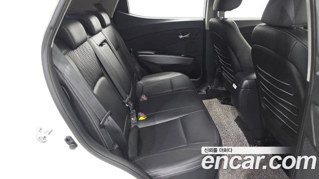 2018 SsangYong Tivoli 아머 — миниатюра 3