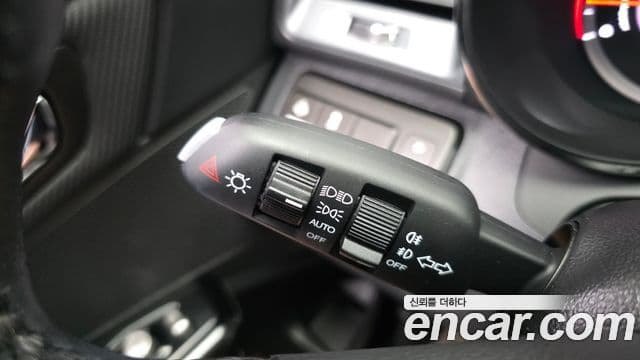 2018 SsangYong Tivoli 아머 — миниатюра 7