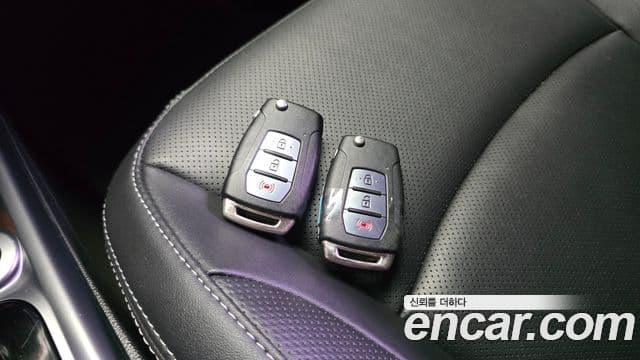 2018 SsangYong Tivoli 아머 — миниатюра 2