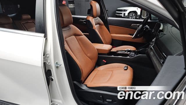 2022 Kia (Киа) Sportage 5세대 Hybrid — миниатюра 8