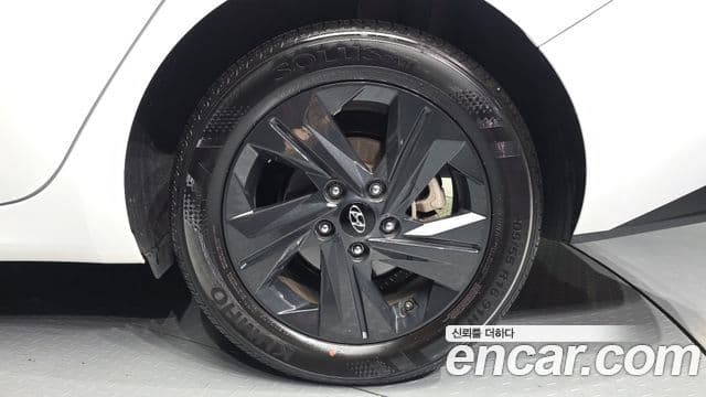 2023 Hyundai (Хёндэ) Avante (CN7) — миниатюра 7
