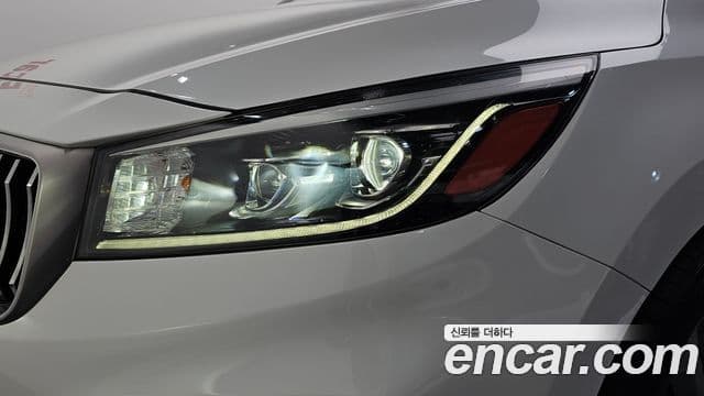 2018 Kia (Киа) All New Carnival — миниатюра 4