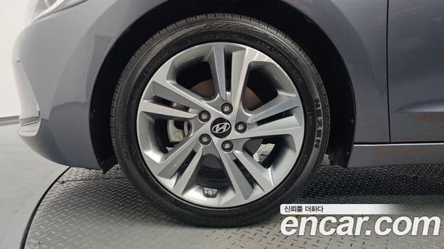 2018 Hyundai (Хёндэ) Avante AD — миниатюра 6