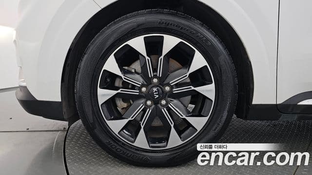 2020 Kia (Киа) Carnival 4th Gen — миниатюра 7