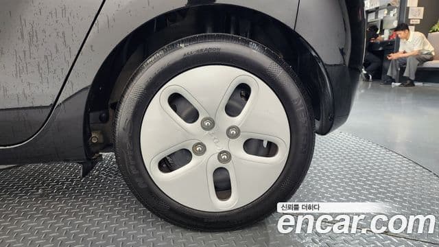 2023 Kia (Киа) The New Ray — миниатюра 5