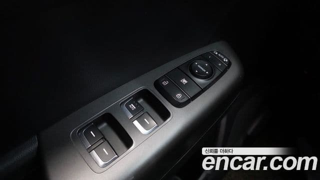 2020 Kia (Киа) Sportage The Bold — миниатюра 6
