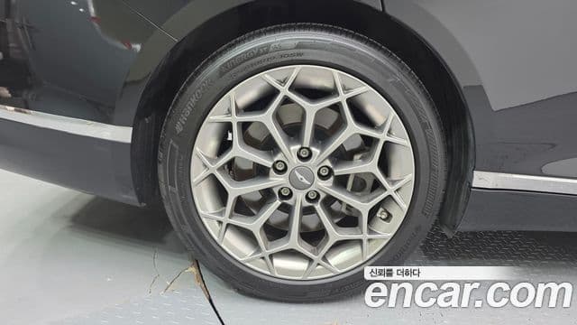 2021 Genesis G80 (RG3) — миниатюра 8