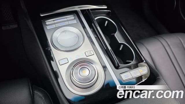2021 Genesis G80 (RG3) — миниатюра 3