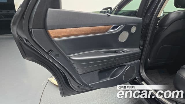 2021 Genesis 일렉트리파이드 G80 (RG3) — миниатюра 4