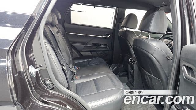 2023 SsangYong Torres — миниатюра 10