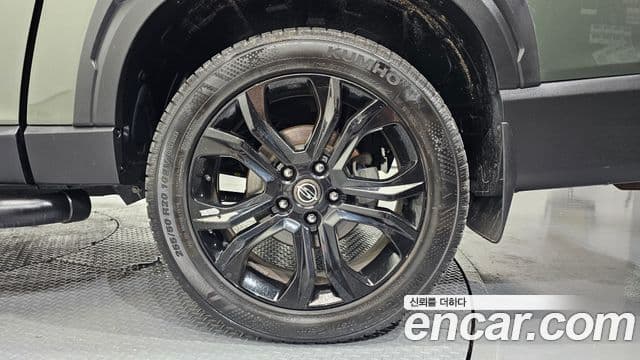 2021 SsangYong The New 렉스턴 스포츠 칸 — миниатюра 3