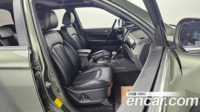 2021 SsangYong The New 렉스턴 스포츠 칸 — миниатюра 6