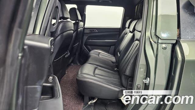2021 SsangYong The New 렉스턴 스포츠 칸 — миниатюра 8