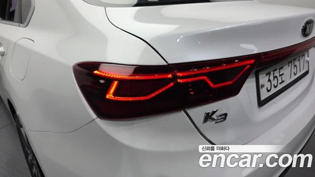 2018 Kia (Киа) All New K3 — миниатюра 3