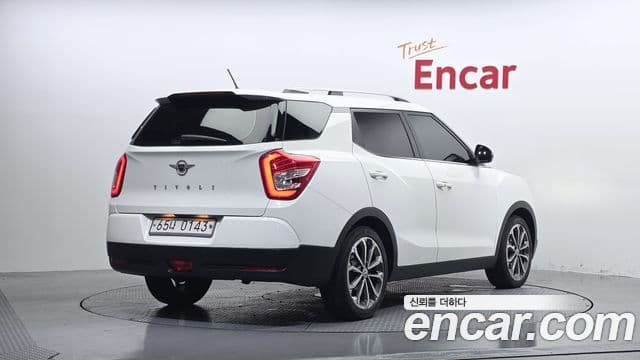 2017 SsangYong Tivoli Air — миниатюра 8