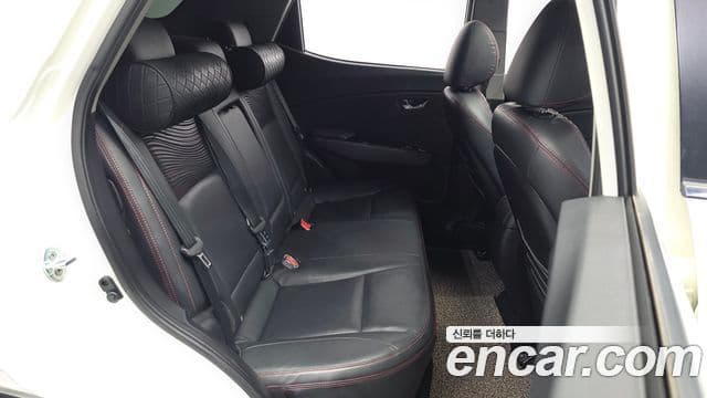 2017 SsangYong Tivoli Air — миниатюра 10