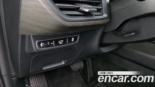 2023 Kia (Киа) K8 — миниатюра 10