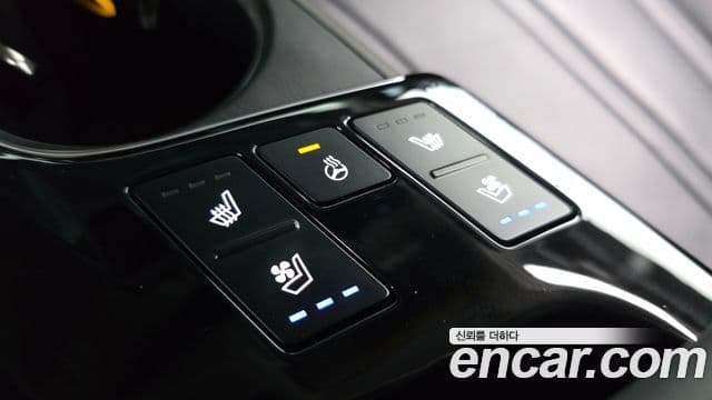 2023 Kia (Киа) K8 — миниатюра 6