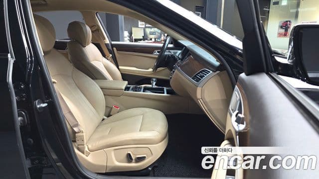 2016 Genesis G80 — миниатюра 9