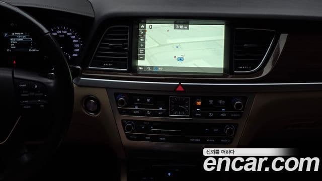 2016 Genesis G80 — миниатюра 5