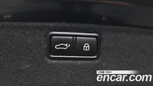 2016 Genesis G80 — миниатюра 10