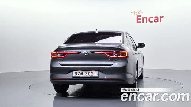 2017 Renault Korea SM6 — миниатюра 8