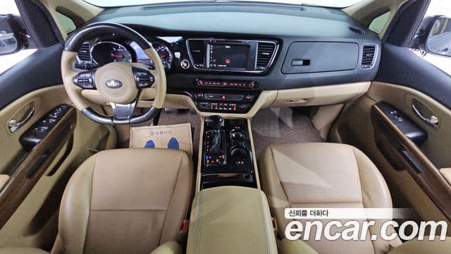 2016 Kia (Киа) All New Carnival — миниатюра 2