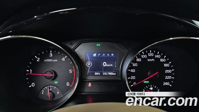 2016 Kia (Киа) All New Carnival — миниатюра 10