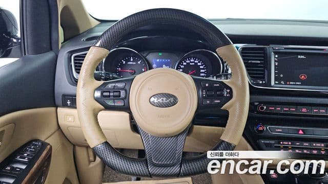 2016 Kia (Киа) All New Carnival — миниатюра 7