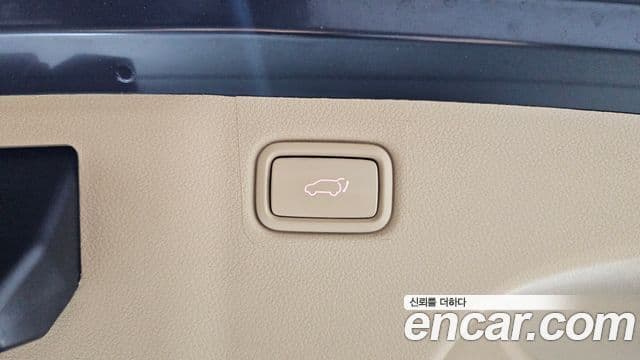 2016 Kia (Киа) All New Carnival — миниатюра 3
