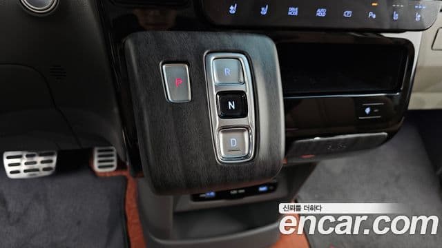 2023 Hyundai (Хёндэ) 스타리아 — миниатюра 4