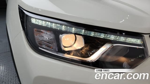 2024 SsangYong The New Tivoli — миниатюра 2