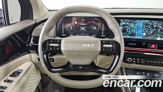 2025 Kia (Киа) The New Carnival 4th Gen — миниатюра 8