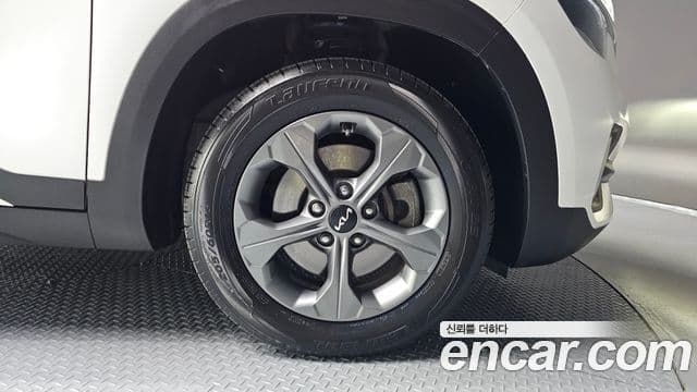 2022 Kia (Киа) Seltos — миниатюра 4