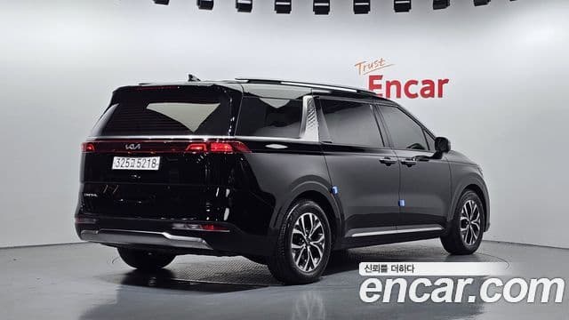 2023 Kia (Киа) Carnival 4th Gen — миниатюра 5