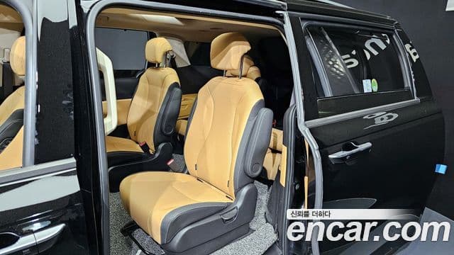 2023 Kia (Киа) Carnival 4th Gen — миниатюра 6