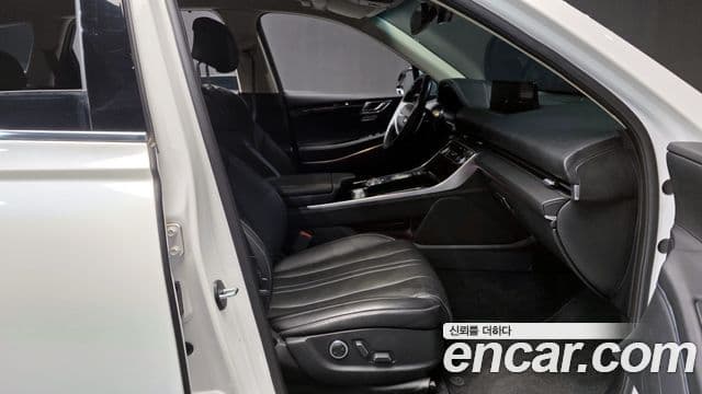 2021 Genesis GV80 — миниатюра 7