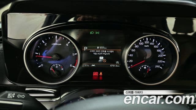 2021 Kia (Киа) Carnival 4th Gen — миниатюра 3
