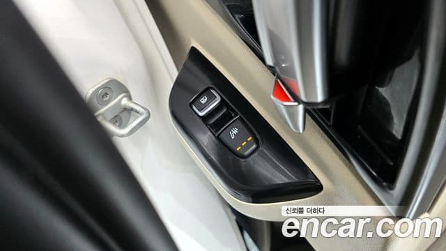 2021 Kia (Киа) Carnival 4th Gen — миниатюра 2