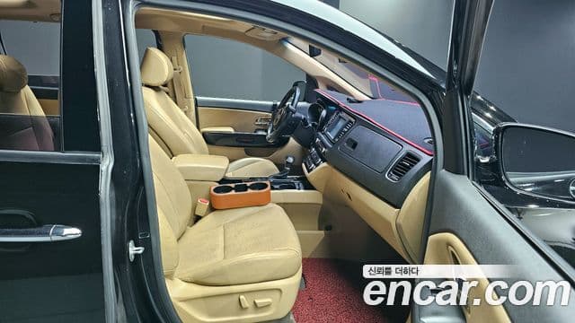 2016 Kia (Киа) All New Carnival — миниатюра 7